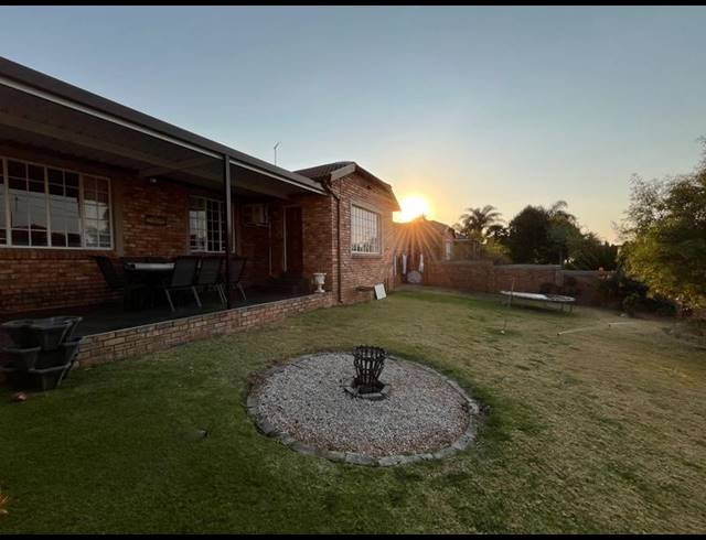 3 BEDROOM PROPERTY TO RENT IN AMAROSA